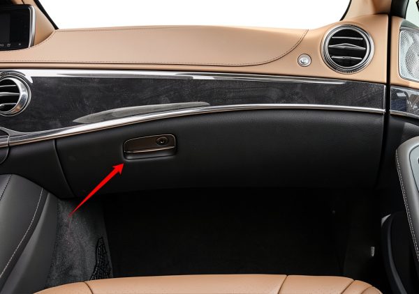 Mercedes Benz W222 S Class Glove Box Switch-4